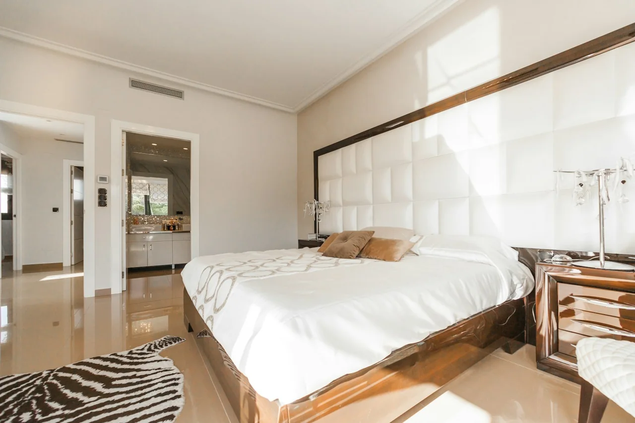 Zillow 3D Home Tours in Phoenix, AZ stock photo